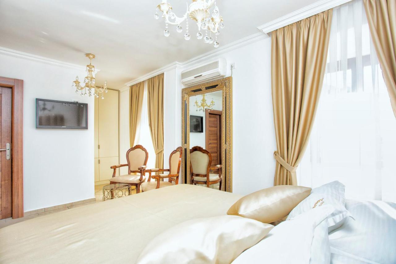 Hotel Admiral Πέραστ Εξωτερικό φωτογραφία