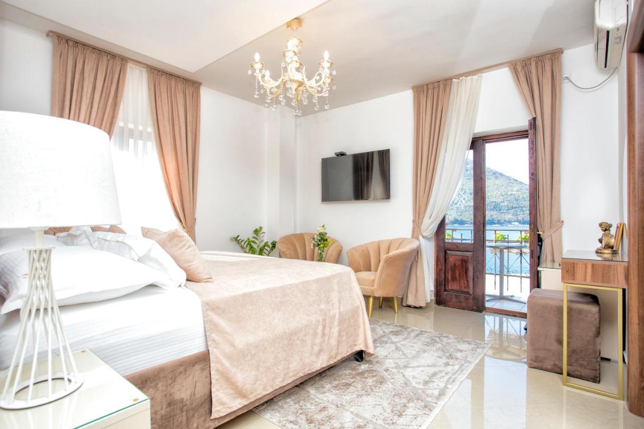 Hotel Admiral Πέραστ Εξωτερικό φωτογραφία