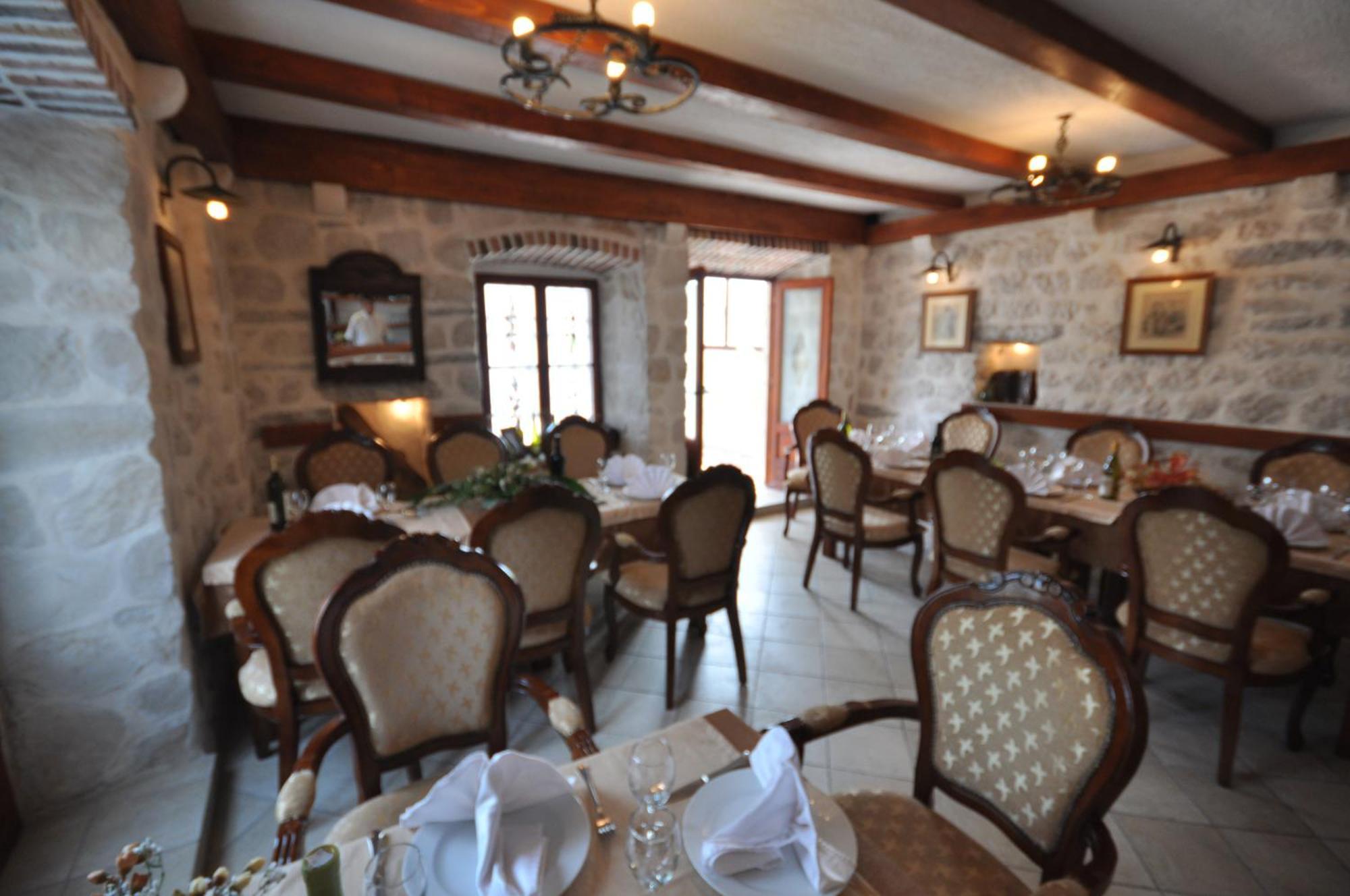 Hotel Admiral Πέραστ Εξωτερικό φωτογραφία