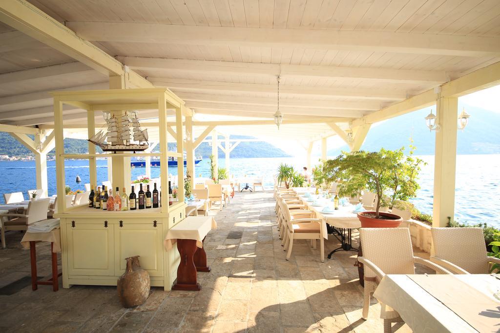 Hotel Admiral Πέραστ Εξωτερικό φωτογραφία