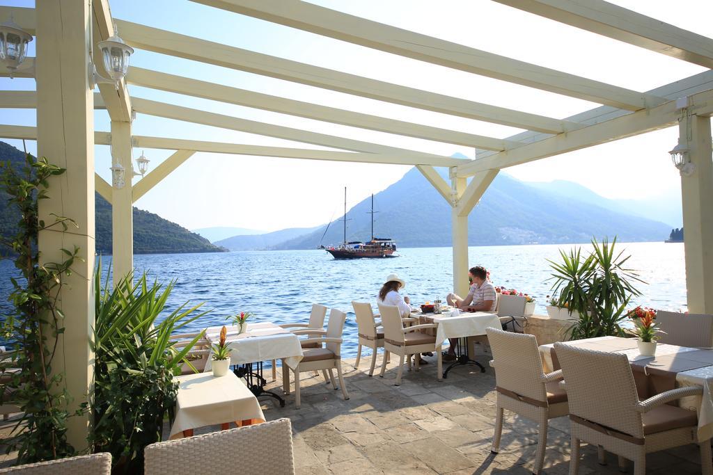 Hotel Admiral Πέραστ Εξωτερικό φωτογραφία