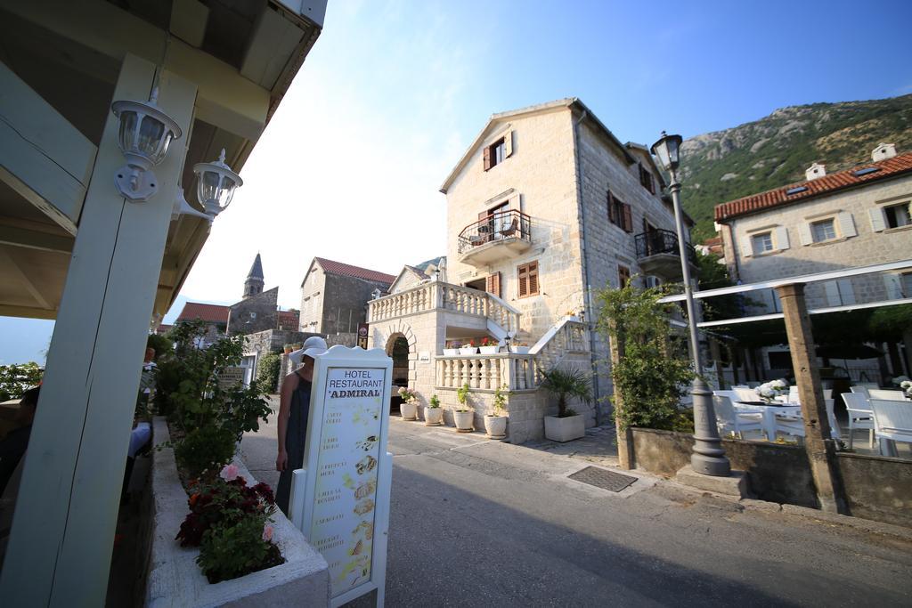 Hotel Admiral Πέραστ Εξωτερικό φωτογραφία
