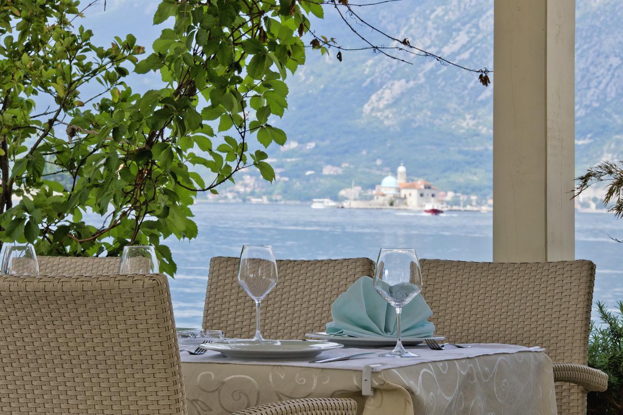 Hotel Admiral Πέραστ Εξωτερικό φωτογραφία